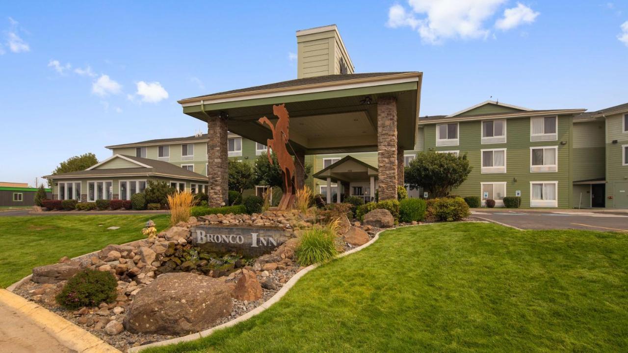 Best Western Bronco Inn Ritzville Esterno foto