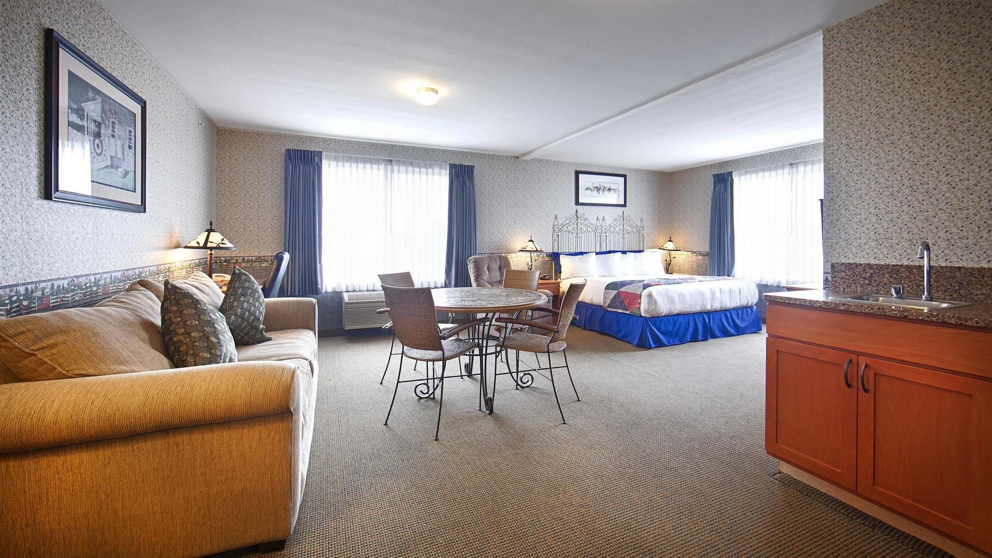 Best Western Bronco Inn Ritzville Esterno foto