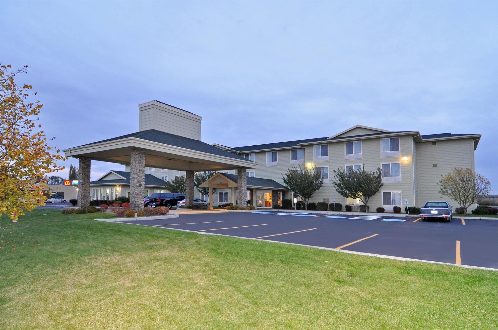 Best Western Bronco Inn Ritzville Esterno foto